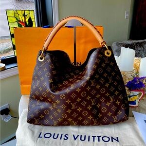 🔥🔥🔥GORGEOUS ! LOUIS VUITTON ARTSY MM